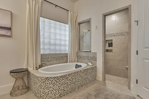 $775,000 | 227 Muirfield Pointe Way, Montgomery, TX 77316