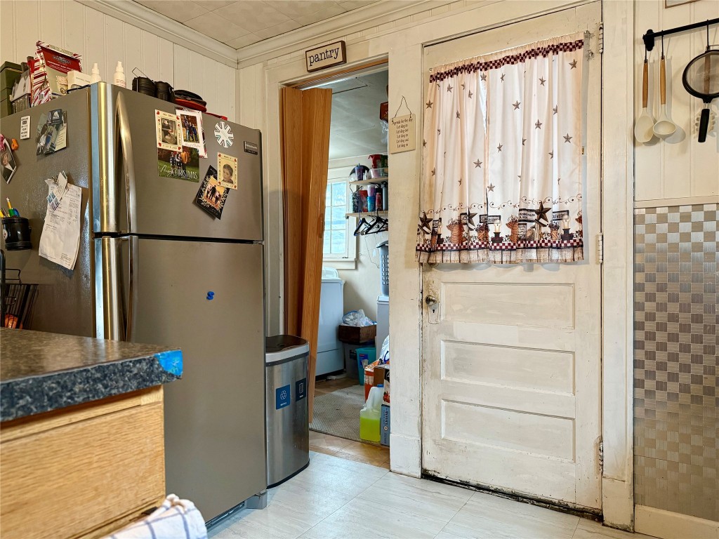 3210 Stack Avenue Endicott, NY 13760 - Photo 9 of 19