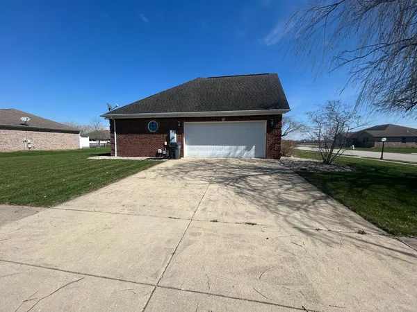 $366,000 | 9162 Janelle Drive, Seymour, IN 47274