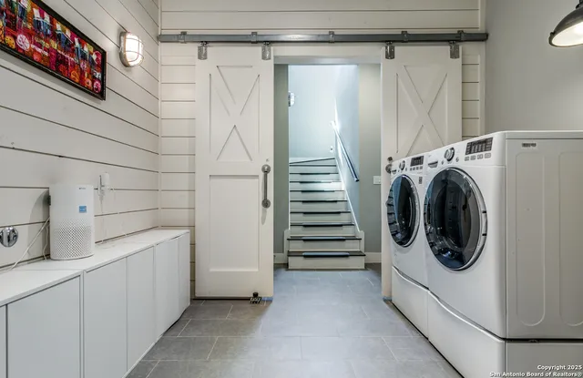 $5,500 | 242 East Elmview Place, Alamo Heights, TX 78209