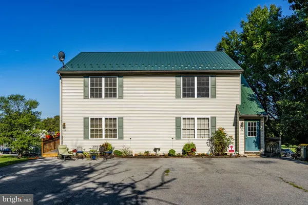 $165,000 | 22 Park Street, Reamstown, PA 17567