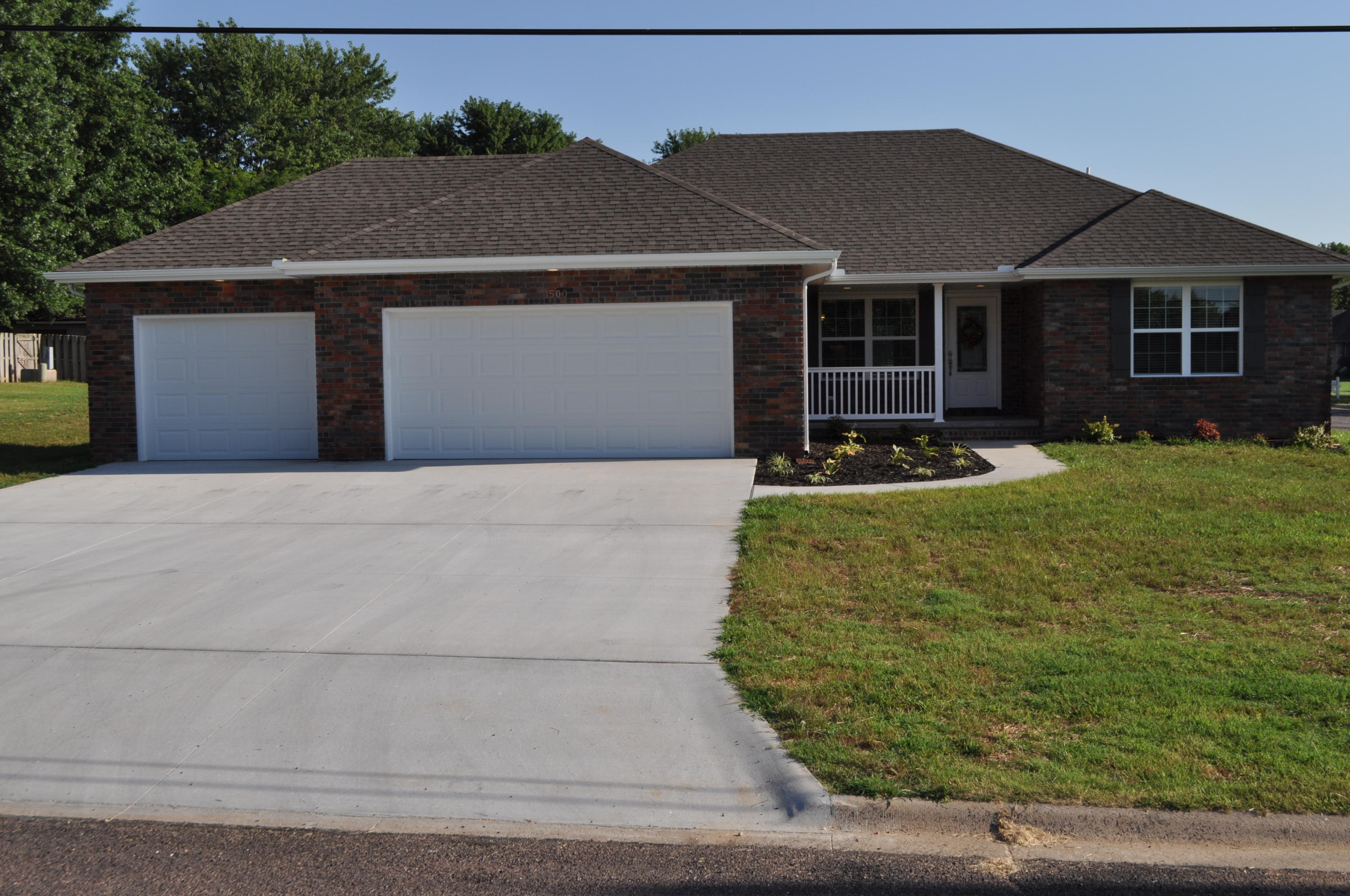 1500 Linwood Street Monett, MO 65708 - Photo 1 of 1 new (6)