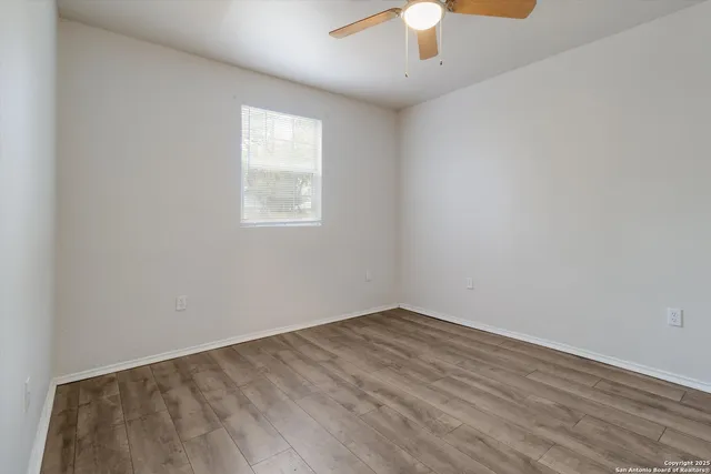 $1,595 | 1230 Chalmers Avenue, San Antonio, TX 78211