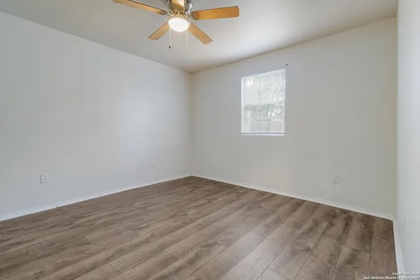 $1,550 | 1230 Chalmers Avenue, San Antonio, TX 78211