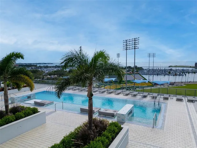 $2,100,000 | 301 1st Street South, Unit 3104, St. Petersburg, FL 33701