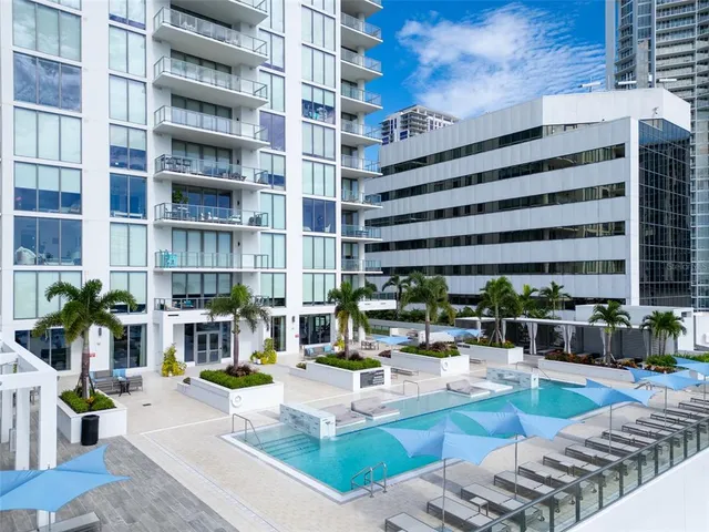 $2,100,000 | 301 1st Street South, Unit 3104, St. Petersburg, FL 33701