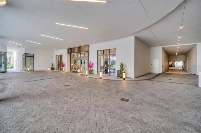 $2,100,000 | 301 1st Street South, Unit 3104, St. Petersburg, FL 33701