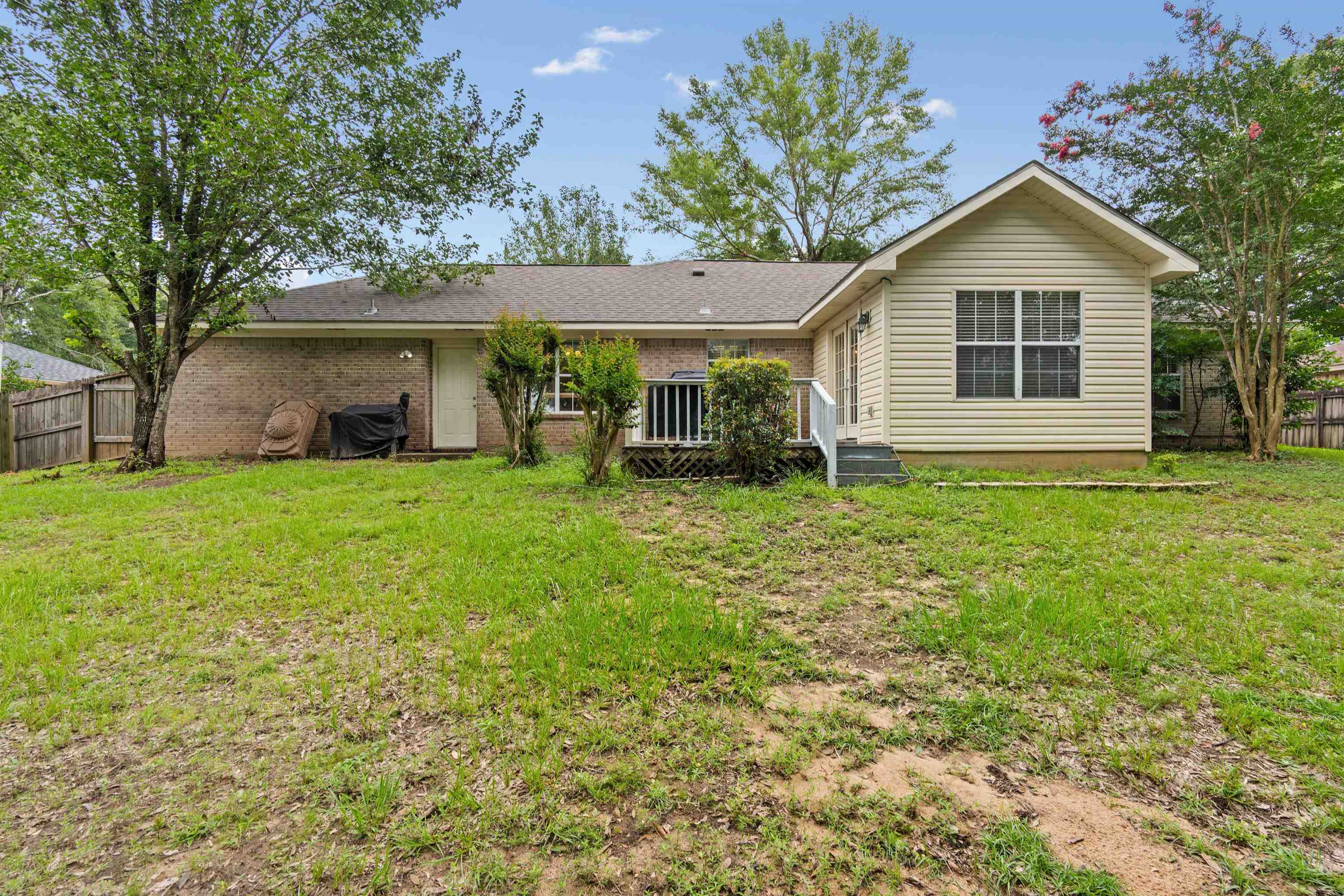 164 Robbins Boulevard Daphne, AL 36526 - Photo 27 of 28 BackOfStructure