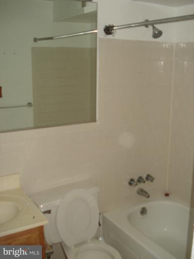 12006 Tarragon Road, Unit 12006 Reisterstown, MD 21136 - Photo 6 of 10 Bath