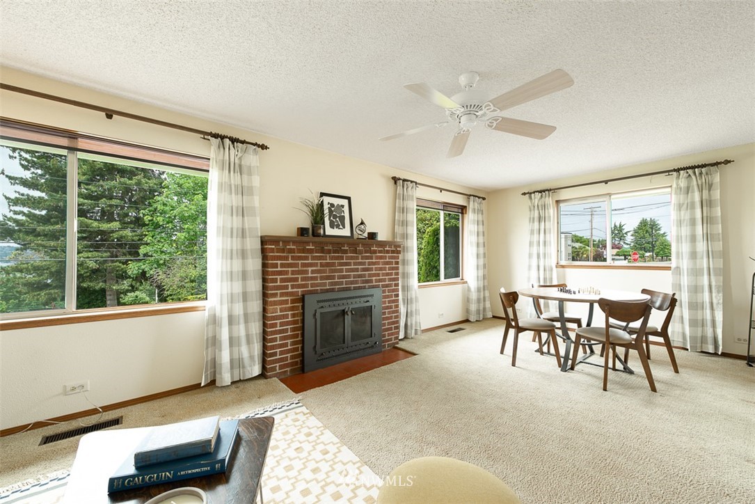 905 North 28th Place Renton, WA 98056 - Photo 14 of 25