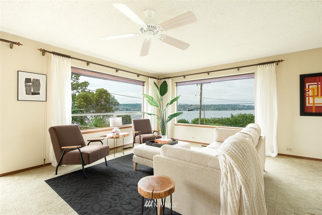 905 North 28th Place Renton, WA 98056 - Photo 3 of 25