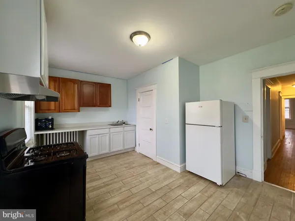 $1,050 | 4227 Euclid Avenue, Unit B, Baltimore, MD 21229