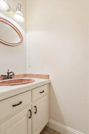 $825,000 | 735 Winding Trail, Crawford, TX 76638