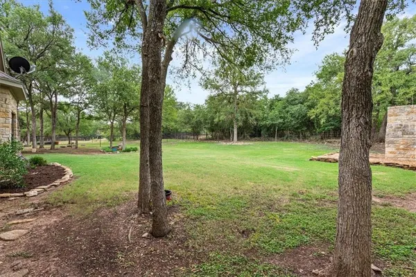 $825,000 | 735 Winding Trail, Crawford, TX 76638