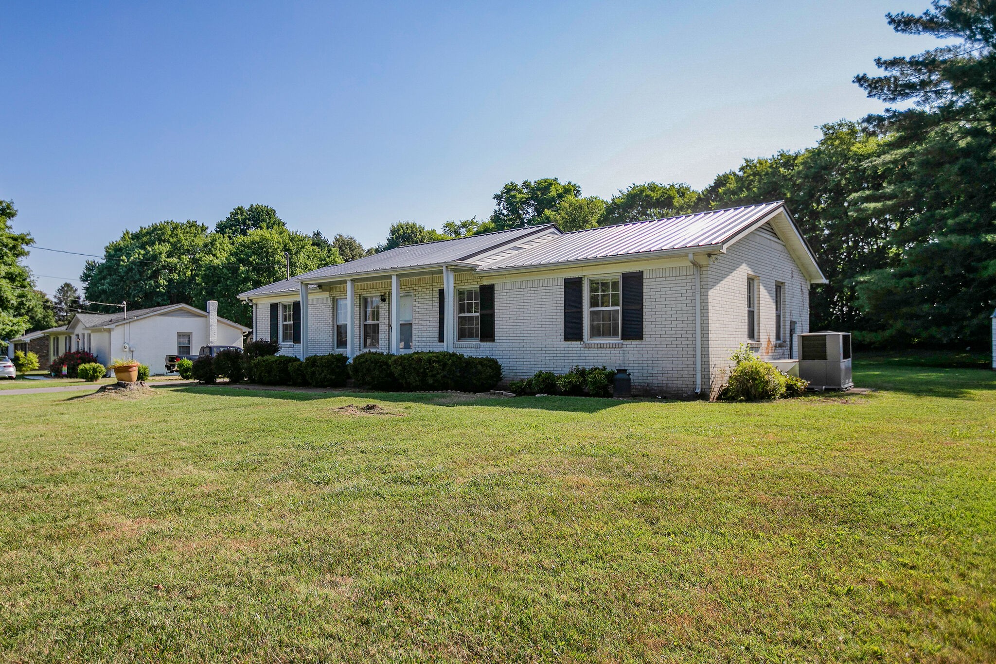 2567 Zion Road Columbia, TN 38401 - Photo 1 of 27 Gallery Image 1