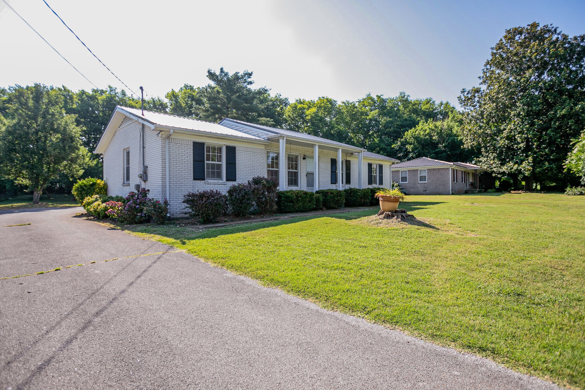2567 Zion Road Columbia, TN 38401 - Photo 3 of 27 Gallery Image 3