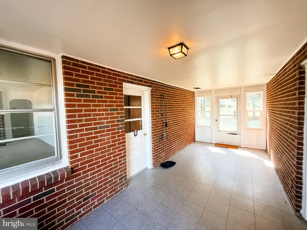 $1,750 | 3396 Kings Highway, King George, VA 22485