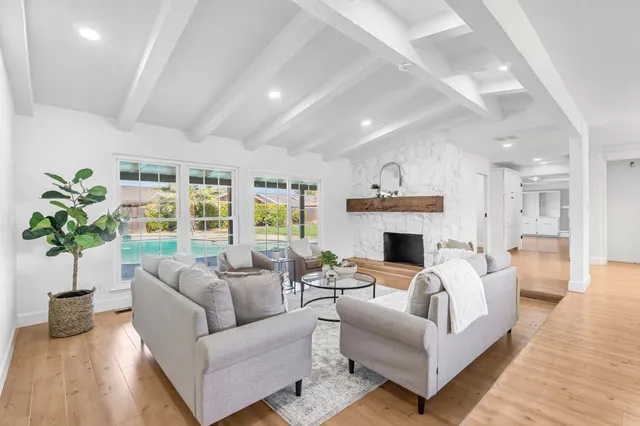 $589,000 | 2482 Country Club Lane, Selma, CA 93662