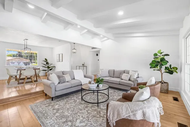 $589,000 | 2482 Country Club Lane, Selma, CA 93662