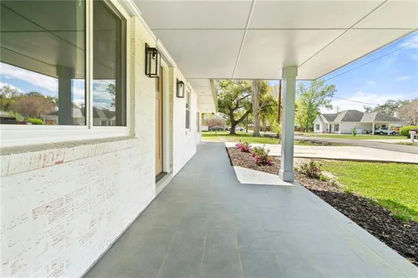 $349,995 | 850 Barreca Street, Norco, LA 70079