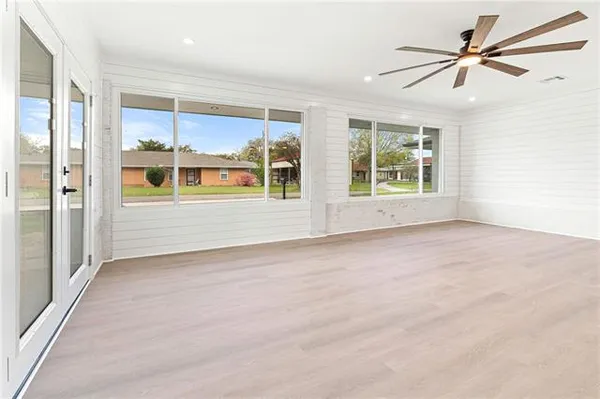 $349,995 | 850 Barreca Street, Norco, LA 70079