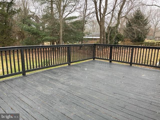 81 Valentine Road Bridgeton, NJ 08302 - Photo 38 of 38 Back deck