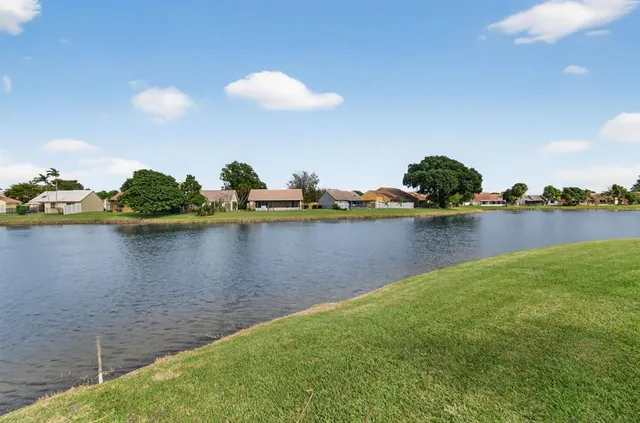 a view of a lake with houses