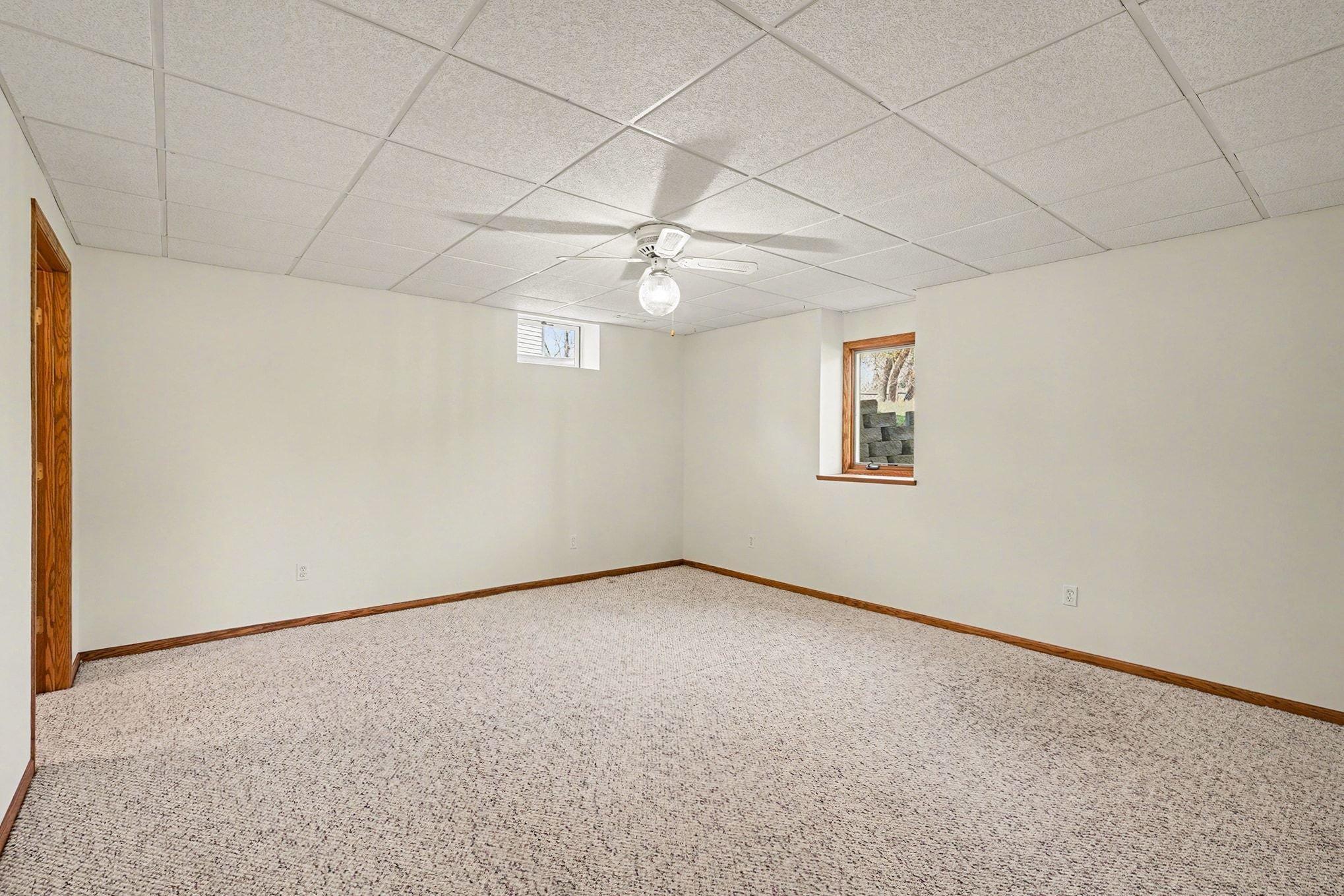 9910 Brookview Road Woodbury, MN 55125 - Photo 27 of 45