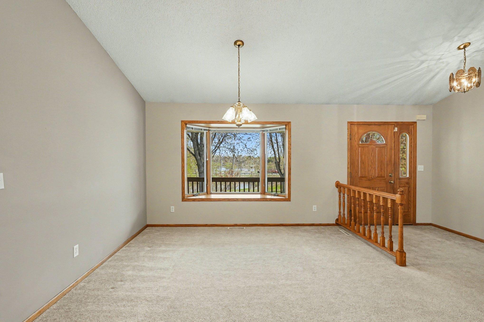 9910 Brookview Road Woodbury, MN 55125 - Photo 6 of 45