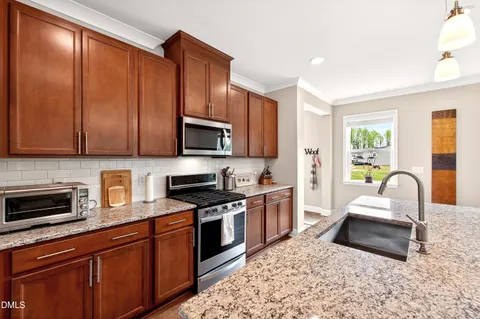 $420,000 | 339 Summer Ranch Drive, Fuquay-Varina, NC 27526