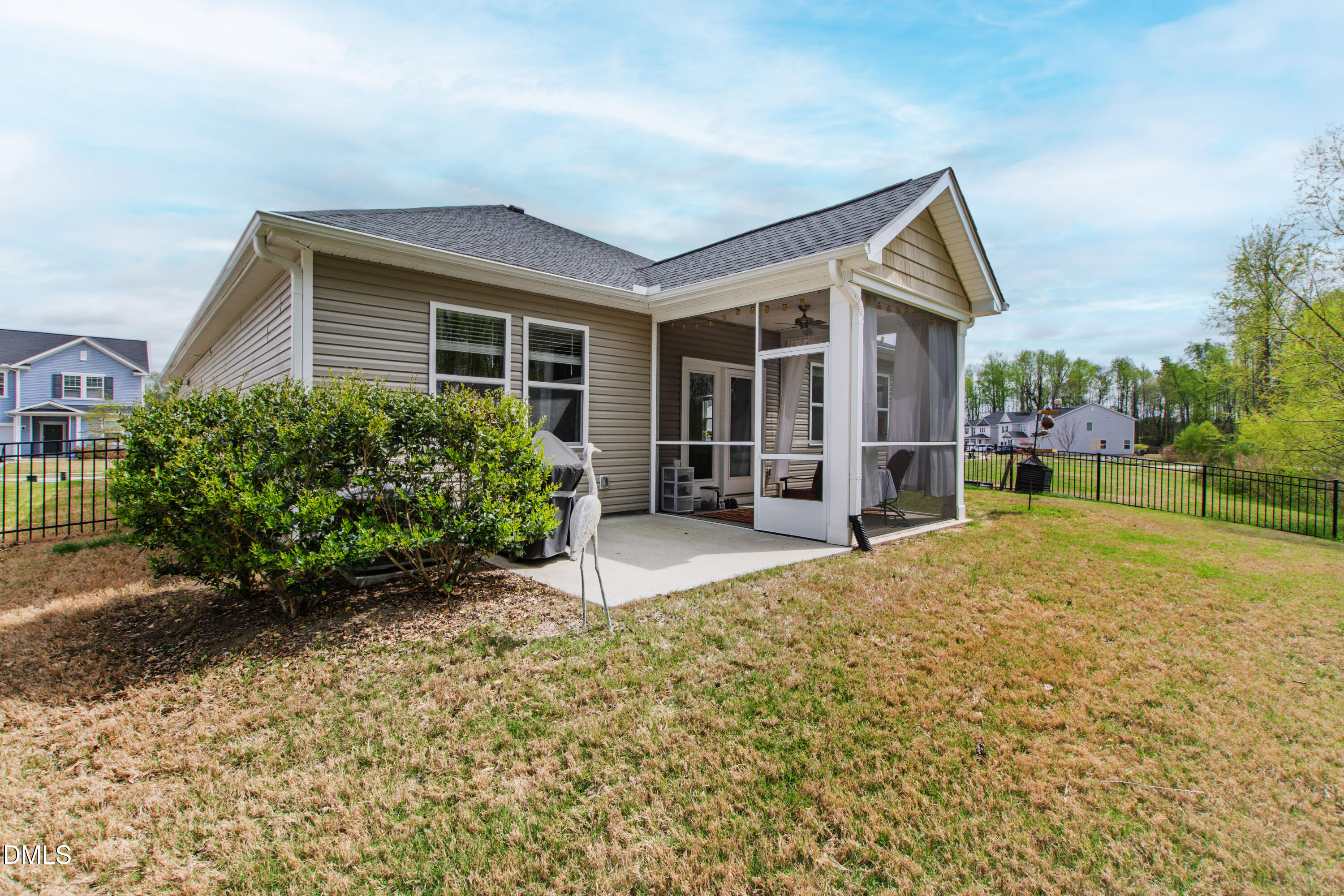 339 Summer Ranch Drive Fuquay-Varina, NC 27526 - Photo 34 of 42 front view of a house with a yard