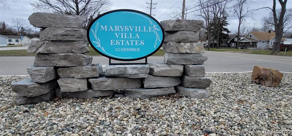 3333 Ravenswood Road Marysville, MI 48040 - Photo 26 of 26 20220409_132101.jpg