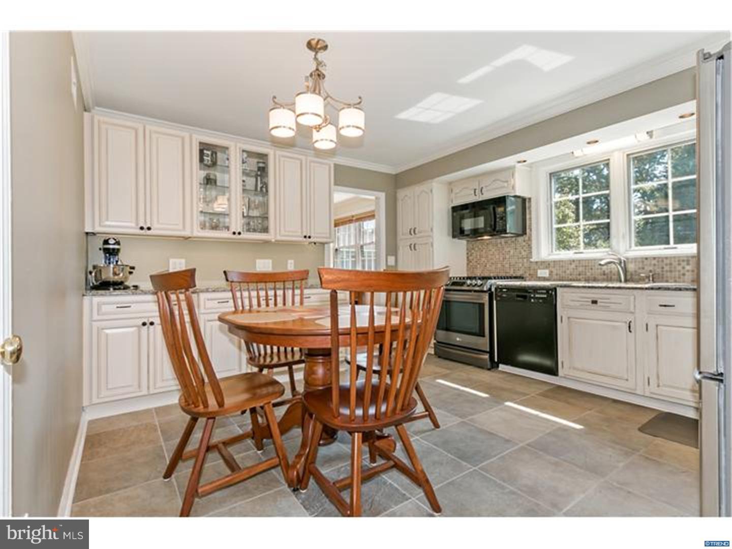 334 Hampton Road Wilmington, DE 19803 - Photo 8 of 25 Gallery Image 8