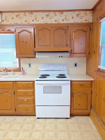 $3,300 | Undisclosed Address, Patchogue, NY 11772