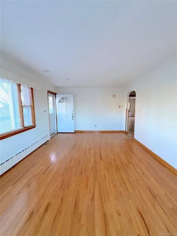 $3,300 | Undisclosed Address, Patchogue, NY 11772