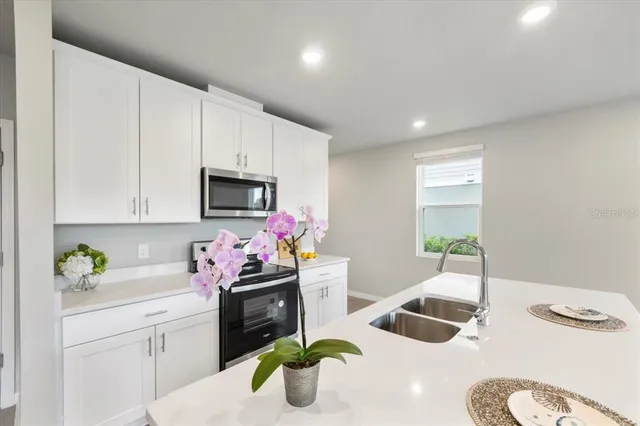 $2,150 | 726 Legacy Drive, Davenport, FL 33896