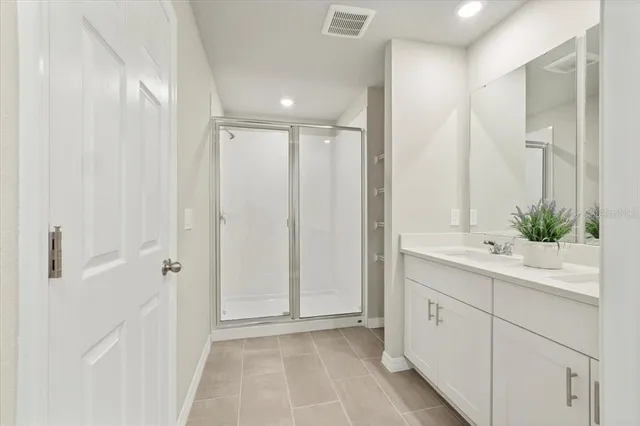 $2,150 | 726 Legacy Drive, Davenport, FL 33896