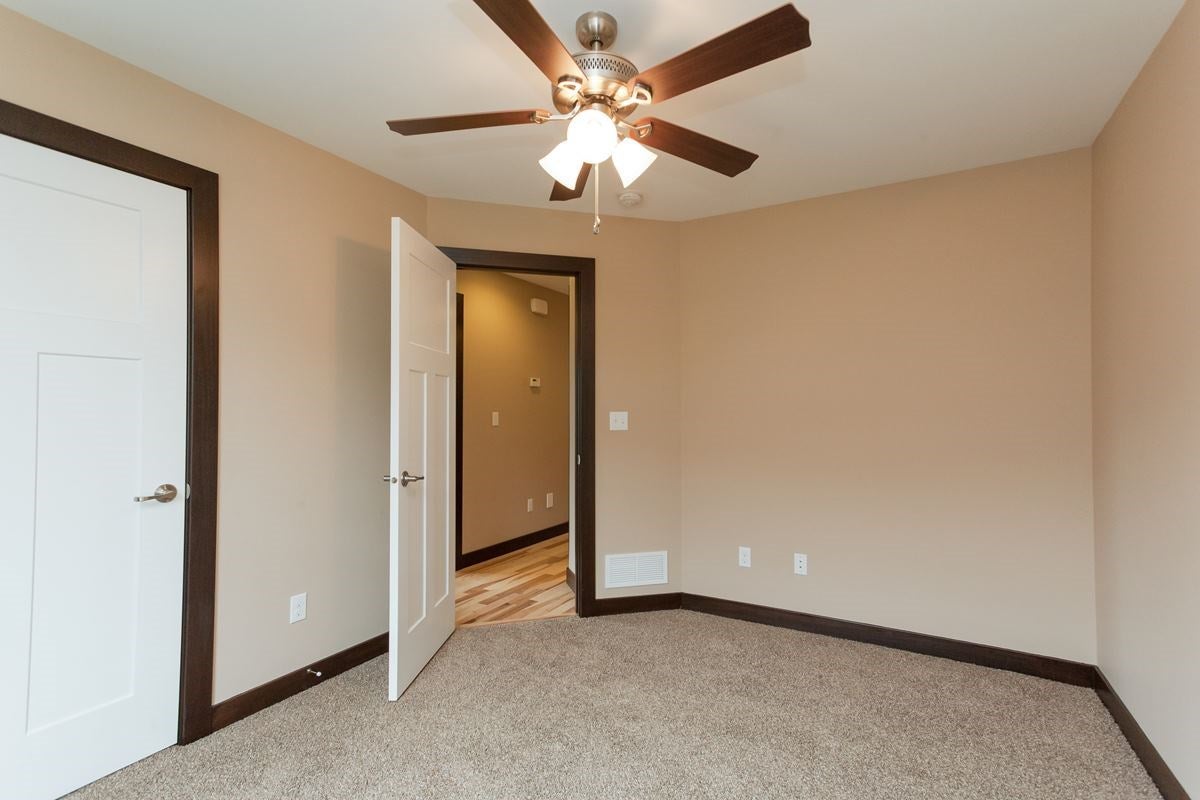 319 Saddleback Road Marion, IA 52302 - Photo 19 of 25 Gallery Image 19