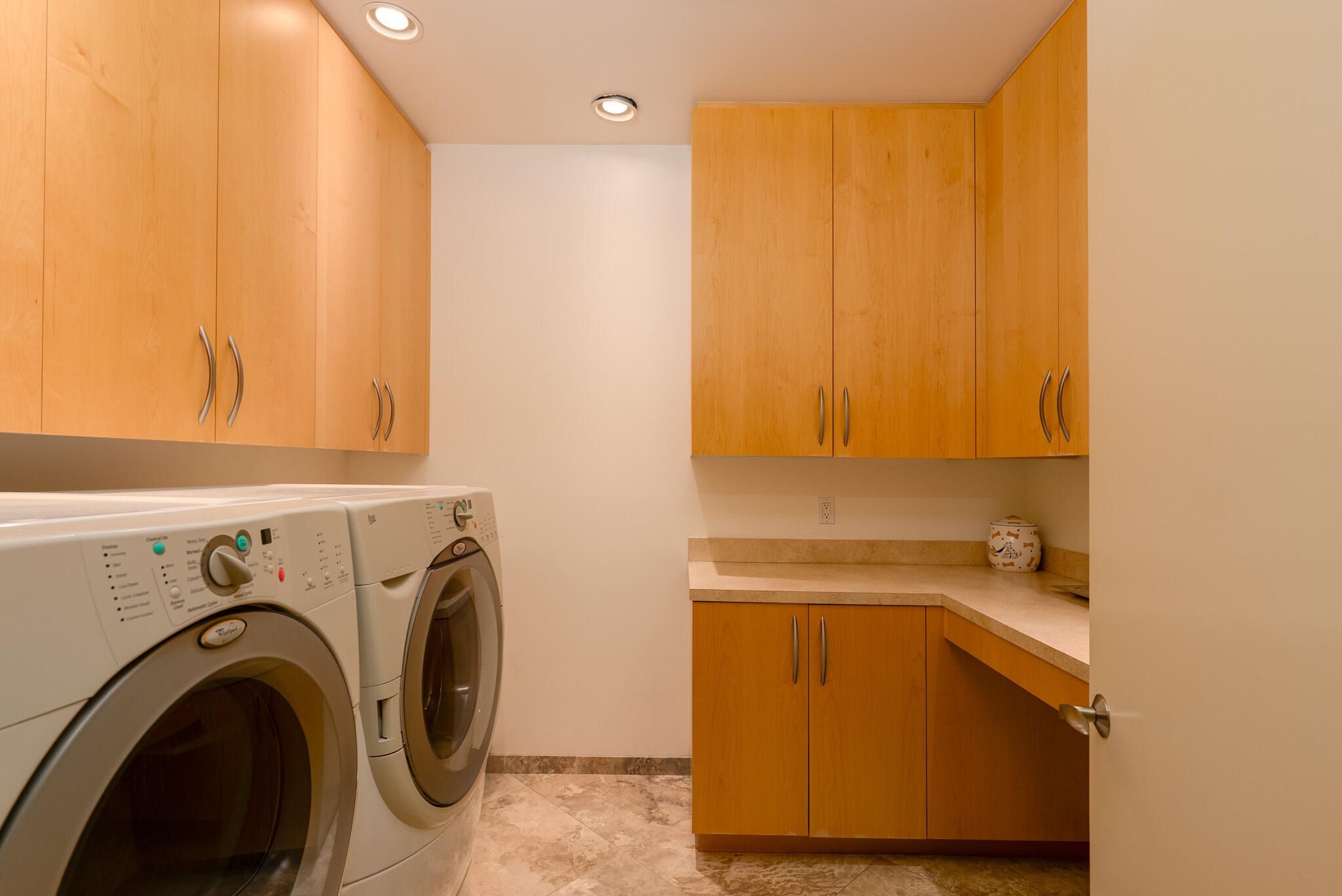 72116 Clancy Lane Rancho Mirage, CA 92270 - Photo 30 of 59 a utility room with dryer and washer