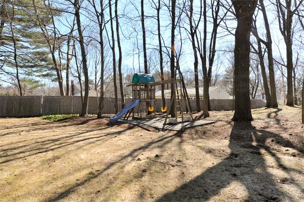 13 Oxbow Road Natick, MA 01760 - Photo 12 of 14