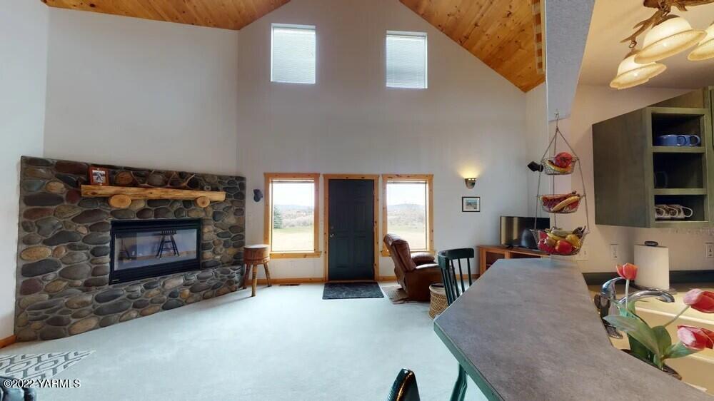 411 Red Tail Road Yakima, WA 98908 - Photo 12 of 64 thumbnail_03.19.2022_11.58.39.jpg 411 Re