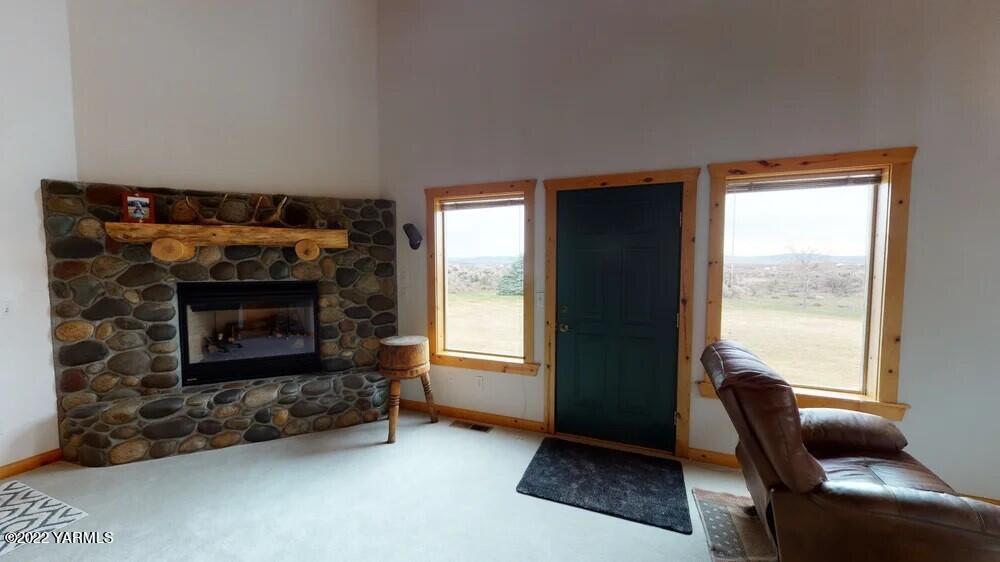 411 Red Tail Road Yakima, WA 98908 - Photo 17 of 64 thumbnail_03.19.2022_11.48.38.jpg 411 Re