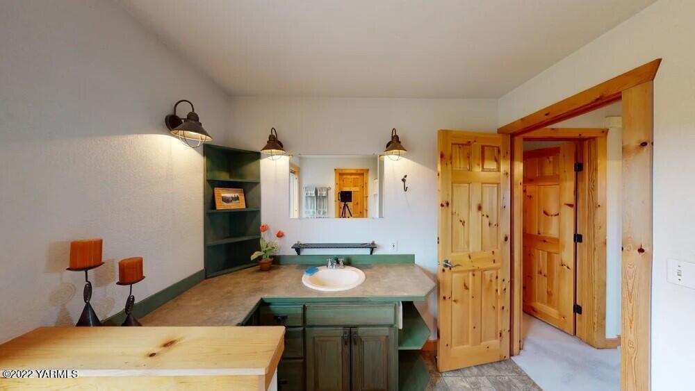 411 Red Tail Road Yakima, WA 98908 - Photo 43 of 64 thumbnail_03.19.2022_11.57.10.jpg 411 Re
