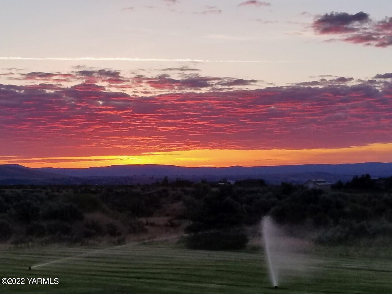 411 Red Tail Road Yakima, WA 98908 - Photo 44 of 64 thumbnail_20170612_050559.jpg 411 Redtai
