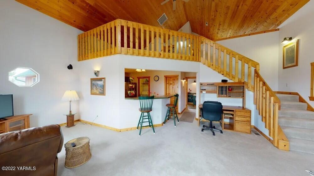 411 Red Tail Road Yakima, WA 98908 - Photo 9 of 64 thumbnail_03.19.2022_11.50.04.jpg 411 Re