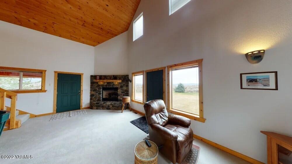 411 Red Tail Road Yakima, WA 98908 - Photo 10 of 64 thumbnail_03.19.2022_11.50.28.jpg 411 Re
