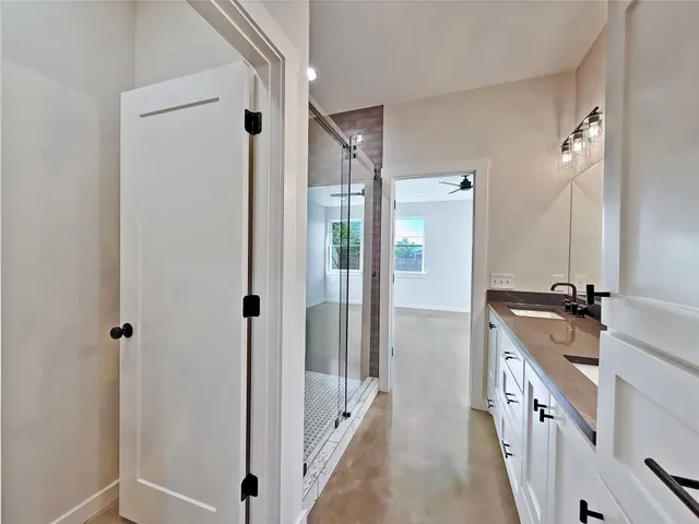 $339,500 | 221 Hester Street, Lexington, TX 78947