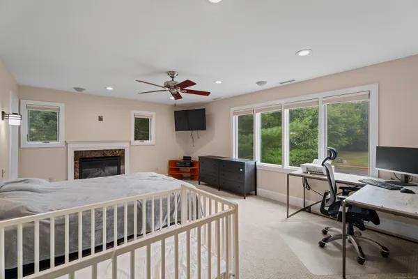 $579,000 | 40 Abbey Court, Cheshire, CT 06410