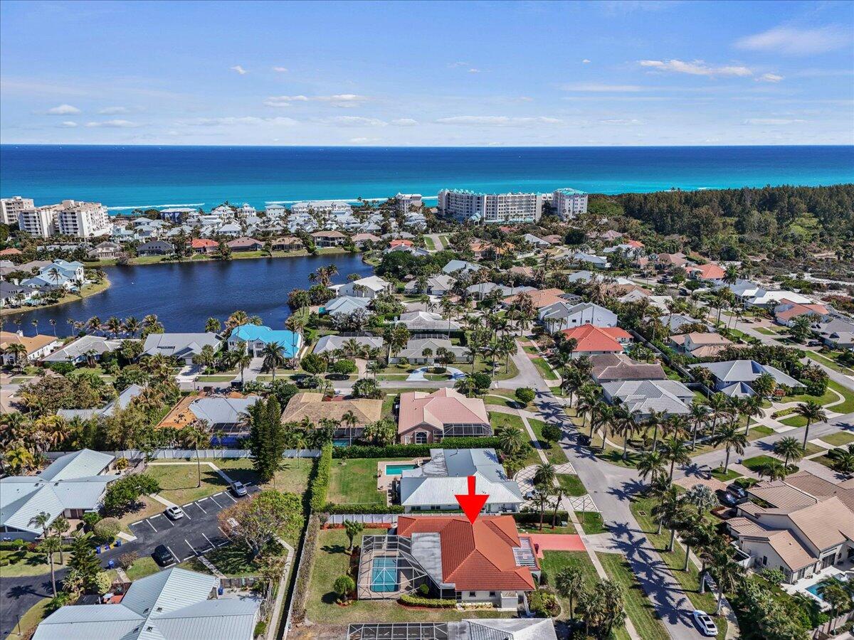 103 Olympus Circle Jupiter, FL 33477 - Photo 31 of 37 50-DJI_0799_D_DJI.jpg aw