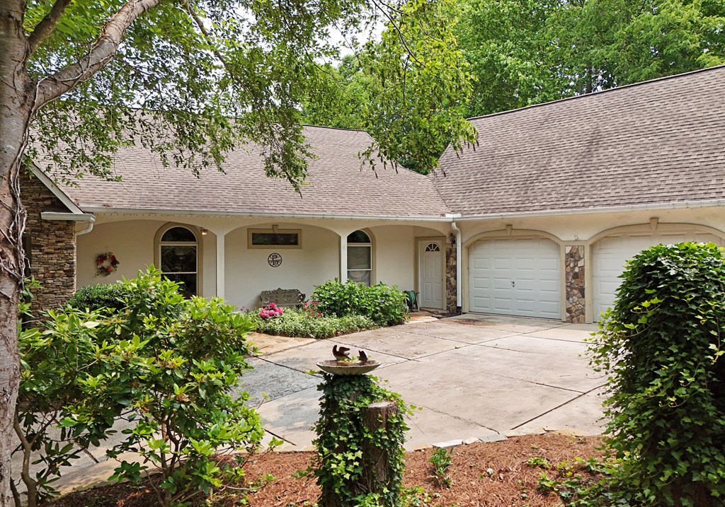 786 Ramey Mountain Road Hiawassee, GA 30546 - Photo 7 of 70